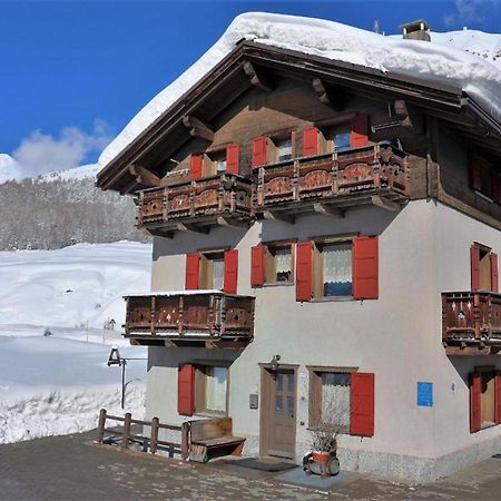 Appartamenti Lorenza 3 Baite Giotto Livigno Dış mekan fotoğraf