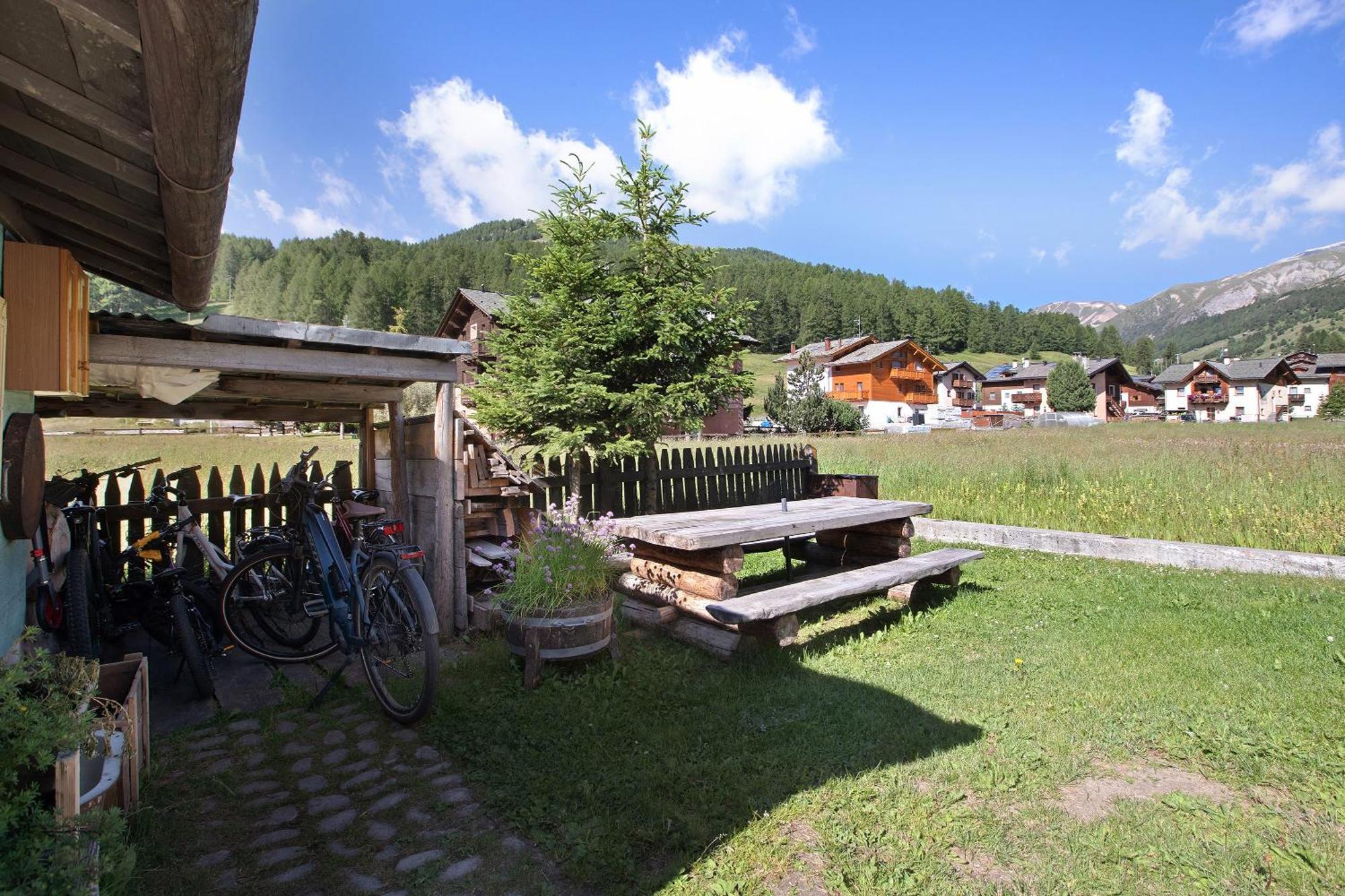 Appartamenti Lorenza 3 Baite Giotto Livigno Dış mekan fotoğraf