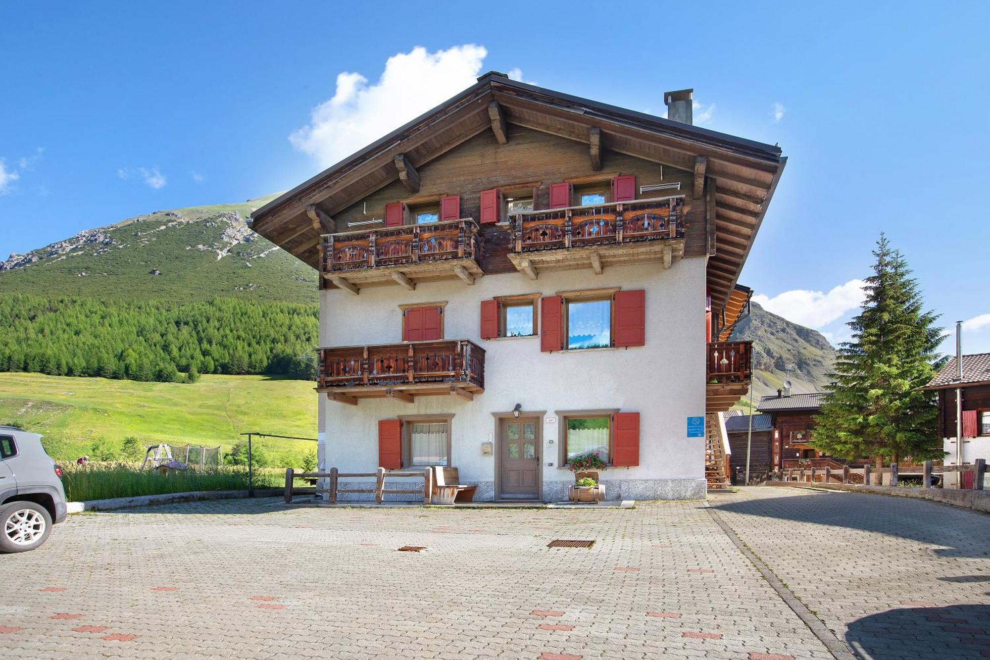 Appartamenti Lorenza 3 Baite Giotto Livigno Dış mekan fotoğraf