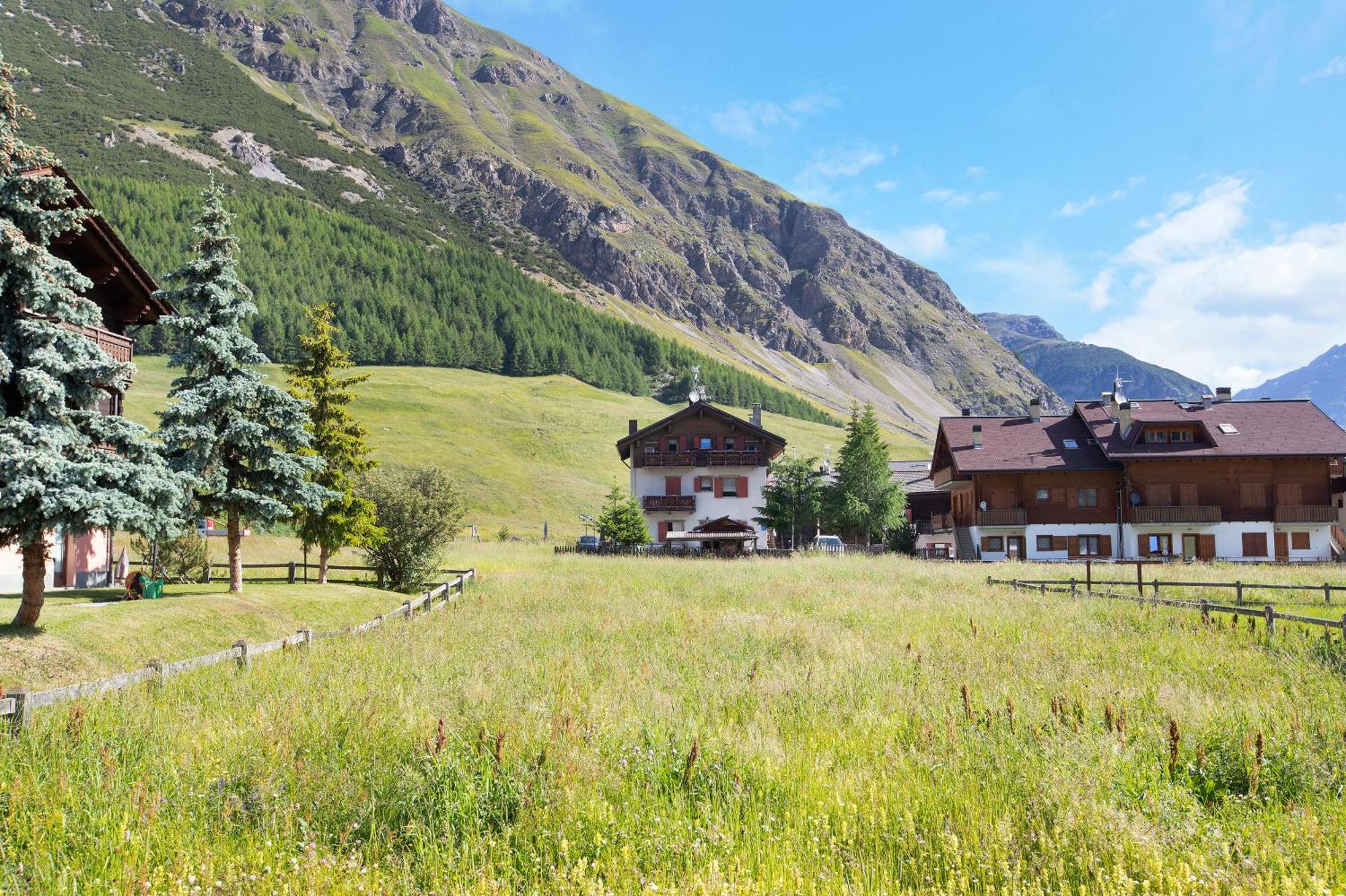 Appartamenti Lorenza 3 Baite Giotto Livigno Dış mekan fotoğraf